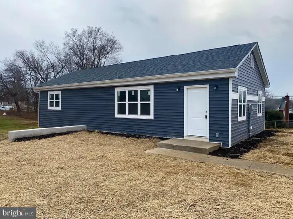 206 E 14th Ave, RANSON, WV 25438