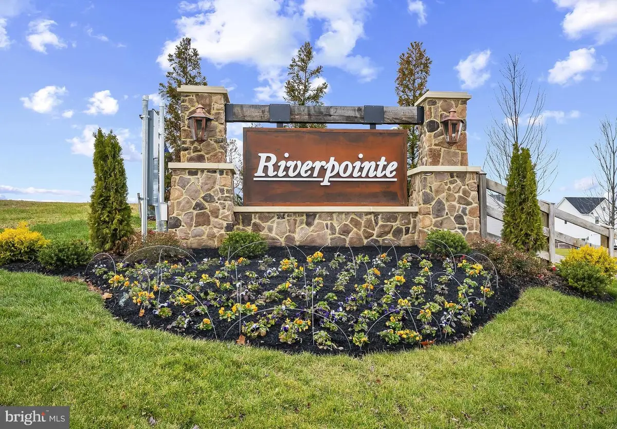 293 Eclipse St, Charles Town, WV 25414 - #1