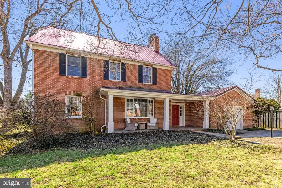 22 Fairmont Ave, Shepherdstown, WV 25443 - #2