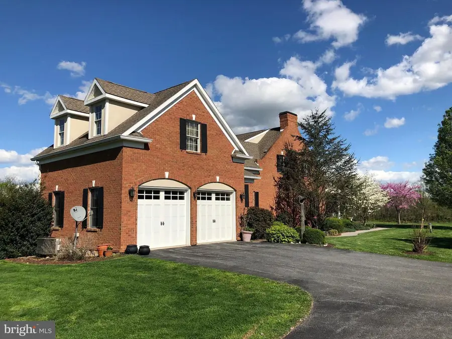 126 Heritage Knoll Ln, Summit Point, WV 25446 - #3