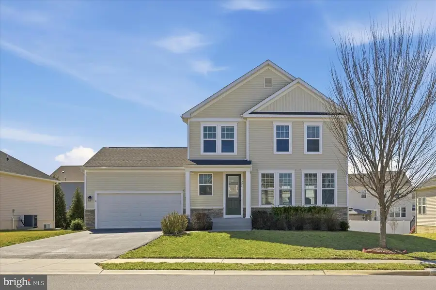 224 Courier Dr, Charles Town, WV 25414 - #2