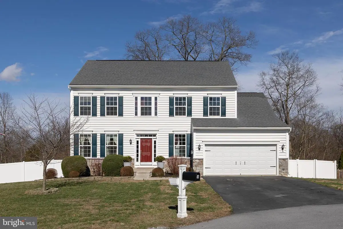 18 Summer Grove Dr, Kearneysville, WV 25430 - #1
