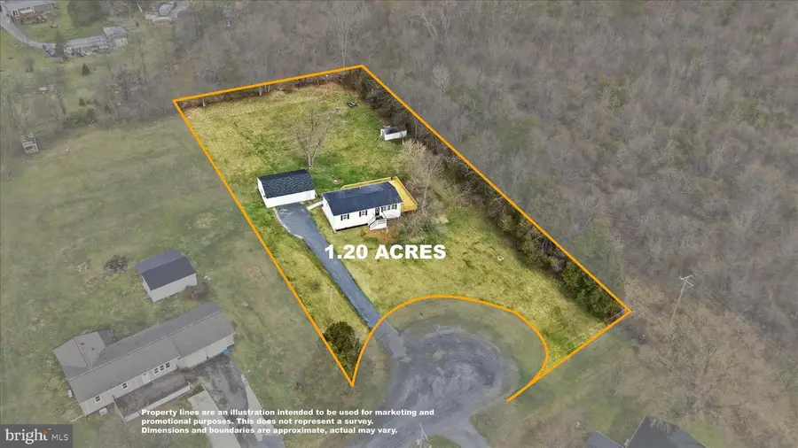 361 Cedar Dr, Kearneysville, WV 25430 - #3