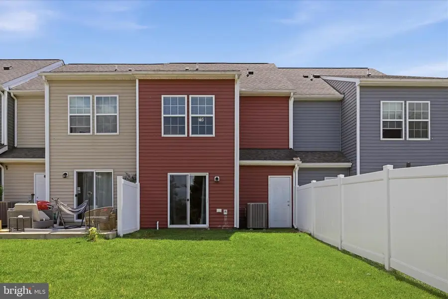 572 Thumper Dr, Ranson, WV 25438 - #2