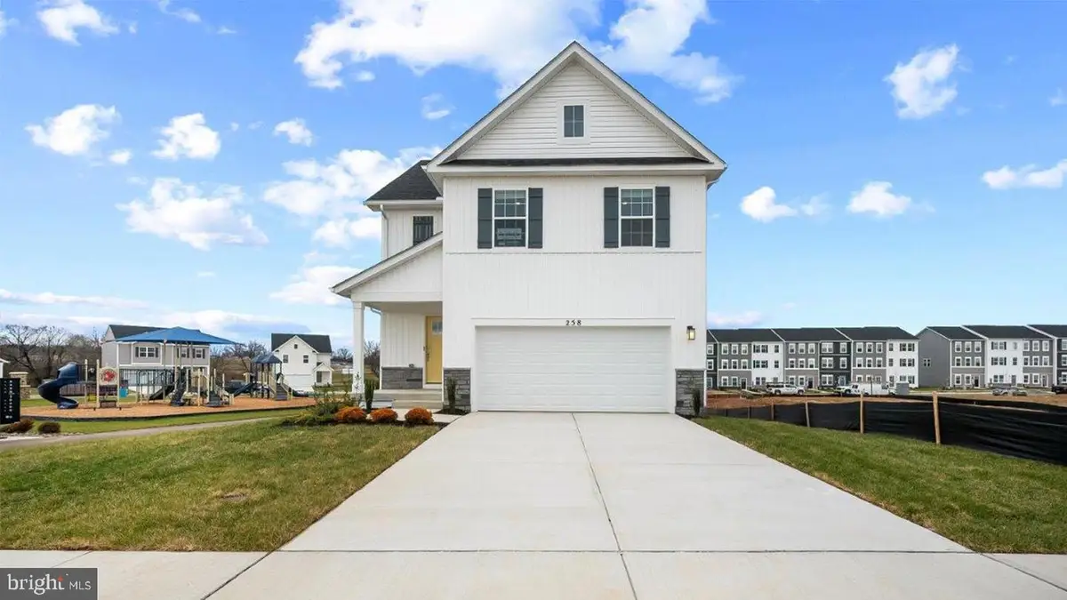 238 Eclipse St, Charles Town, WV 25414 - #1