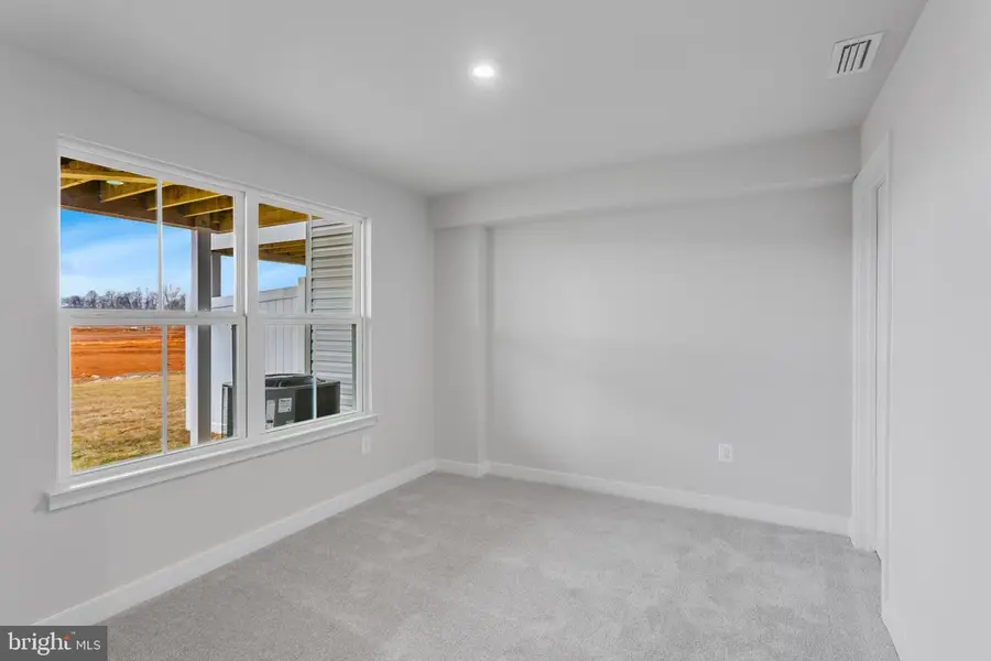 1733 Destrier St, Ranson, WV 25438 - #3