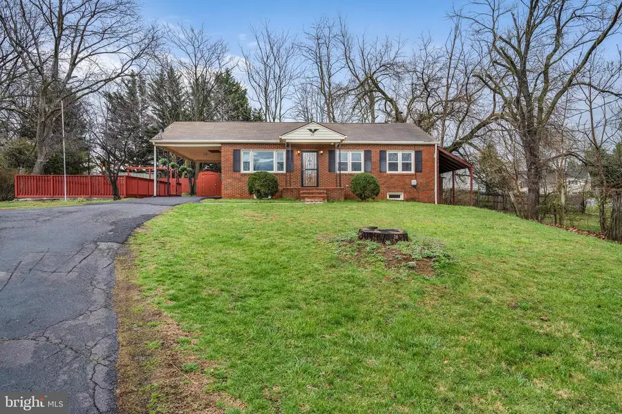 310 N Fairfax Blvd, Ranson, WV 25438 - #2