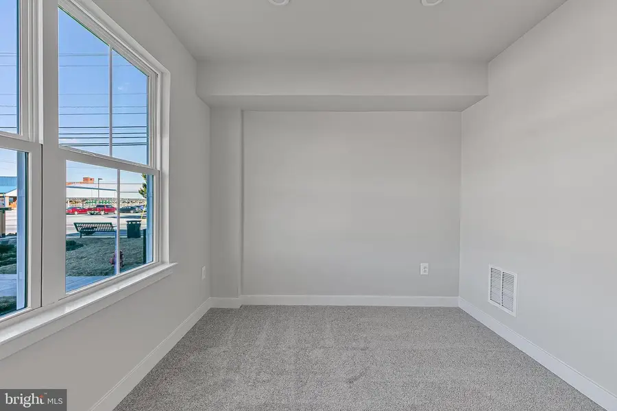 1109 Oasis Ave, Ranson, WV 25438 - #3