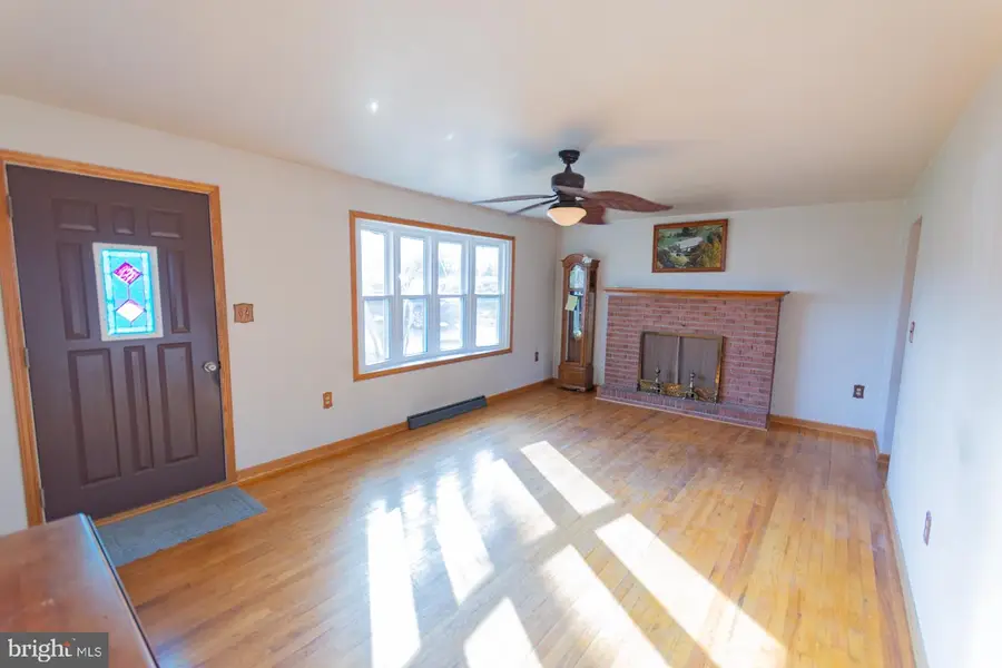 14801 Charles Town Rd, Charles Town, WV 25414 - #3