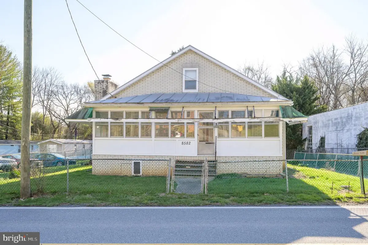 8582 Shepherdstown Pike, Shepherdstown, WV 25443 - #1