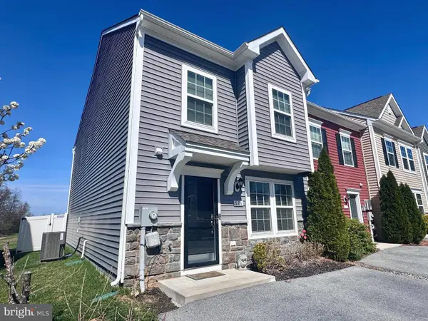 576 Thumper Dr, RANSON, WV 25438