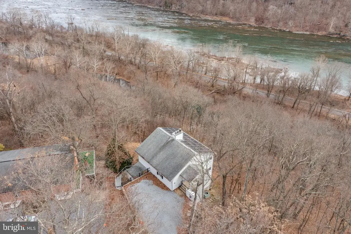 86 Old Strider Ln, Harpers Ferry, WV 25425 - #1