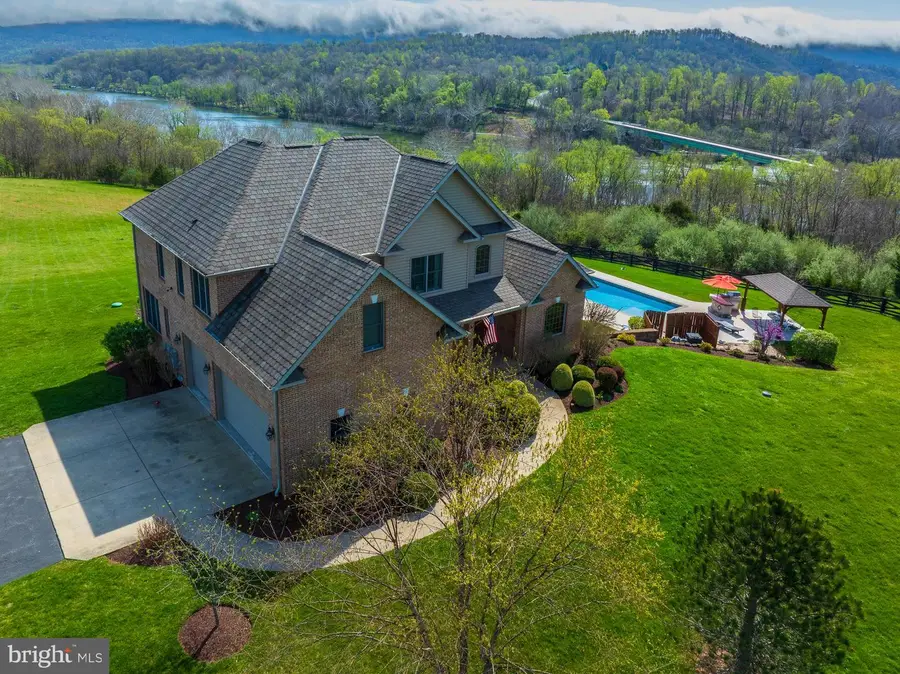 94 Falcon Ridge Dr, Charles Town, WV 25414 - #3