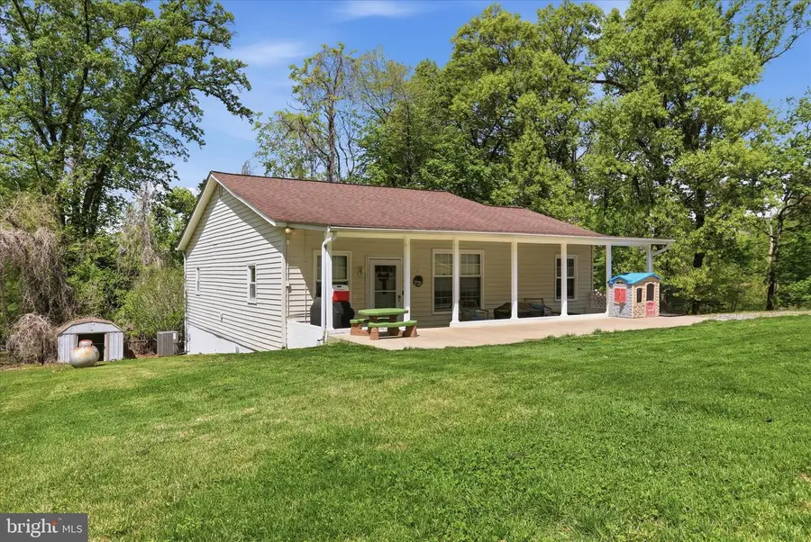 63 Great Oak Ln, Harpers Ferry, WV 25425 - #3