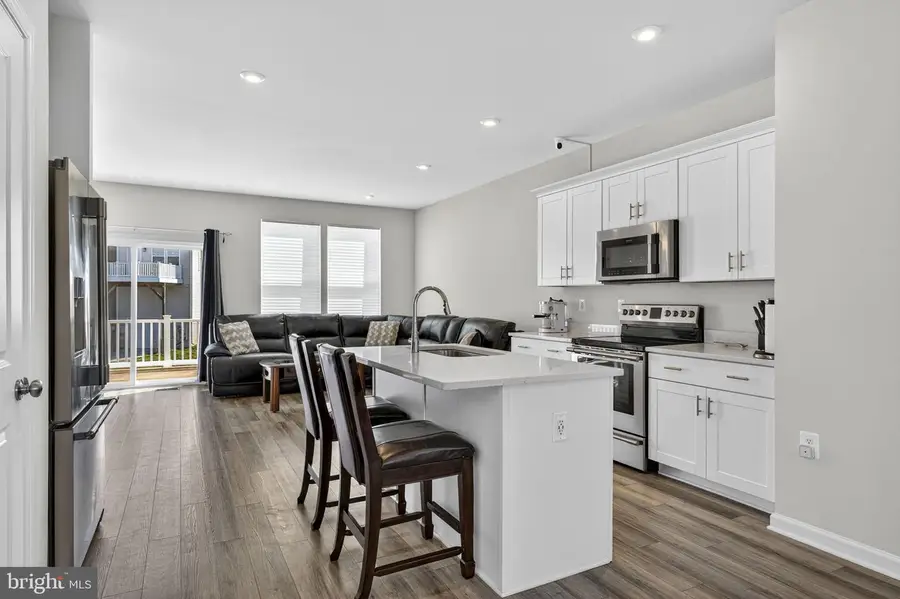 159 Presidents Pointe Ave, Ranson, WV 25438 - #3