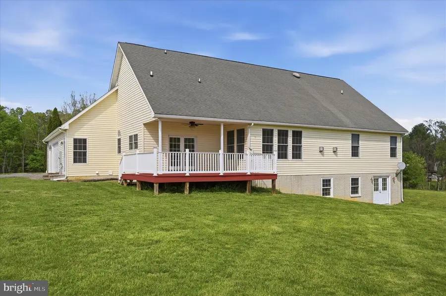 1792 Myerstown Rd, Charles Town, WV 25414 - #2