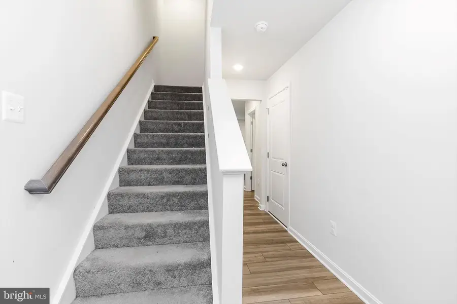 86 Extrovert Dr, Charles Town, WV 25414 - #2