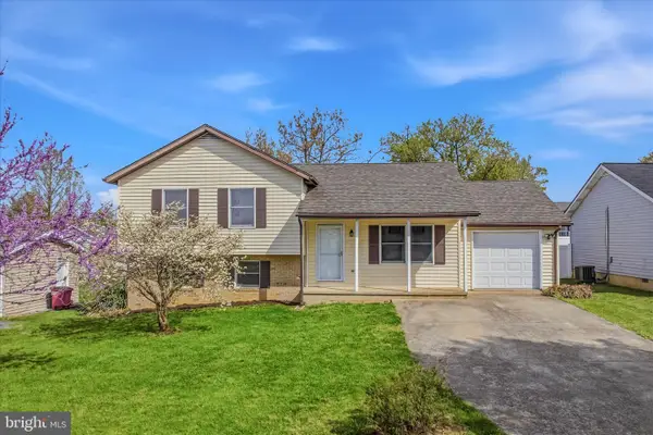 165 Beauregard Blvd, CHARLES TOWN, WV 25414