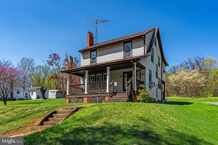 198 Henkle Moore Rd, Harpers Ferry, WV 25425 - #2