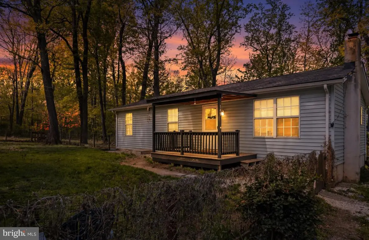 149 Gray Squirrel Rd, Harpers Ferry, WV 25425 - #1