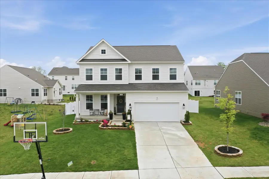 37 Feldberg Dr, Charles Town, WV 25414 - #2