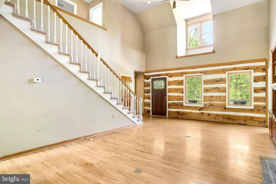 127 Cool Glen Cir, Harpers Ferry, WV 25425 - #3