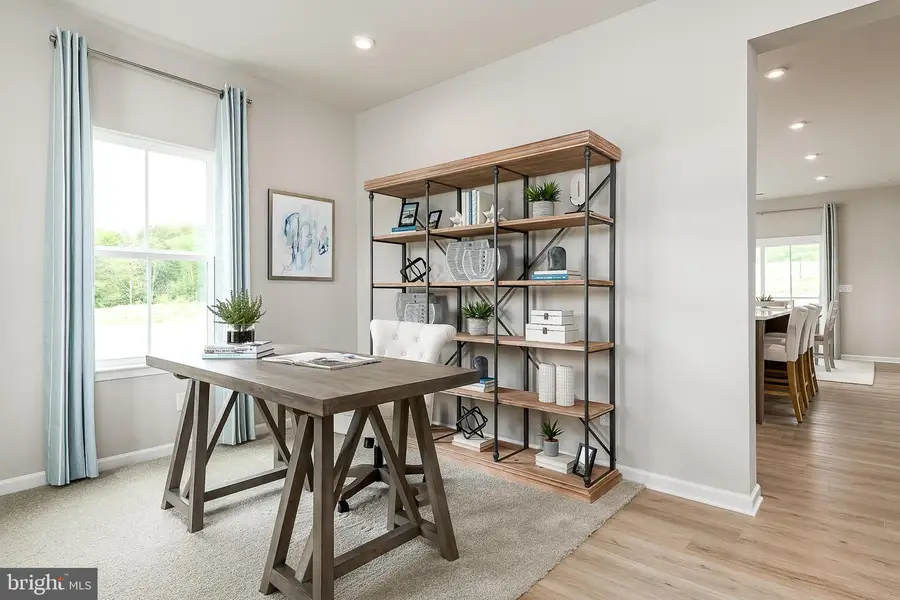 1057 Wallace Blvd, Ranson, WV 25438 - #2