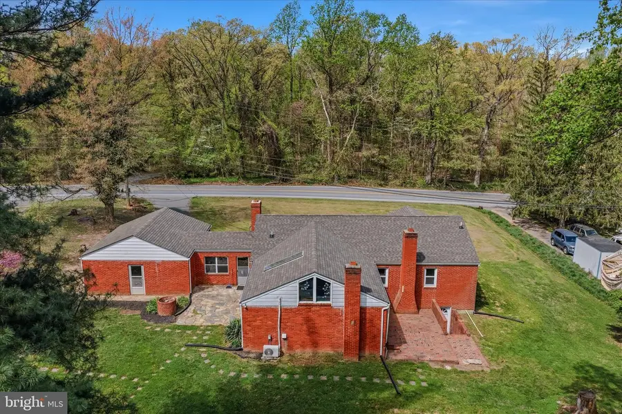 930 Chestnut Hill Rd, Harpers Ferry, WV 25425 - #2