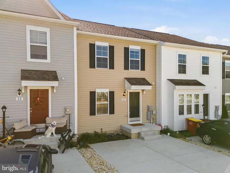 24 Orchard Green Dr, Charles Town, WV 25414 - #3