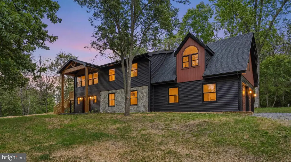 603 Persimmon Ln, Shepherdstown, WV 25443 - #1