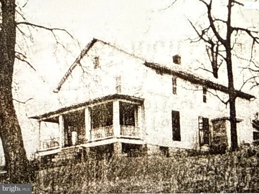 576 Halltown Rd, Harpers Ferry, WV 25425 - #2