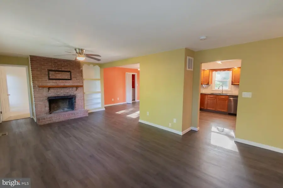 98a & 98b Woodcock Ave, Shepherdstown, WV 25443 - #3