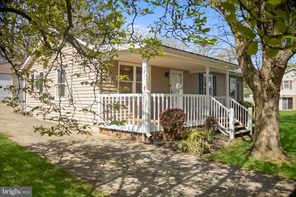 109 E 14th Ave, RANSON, WV 25438