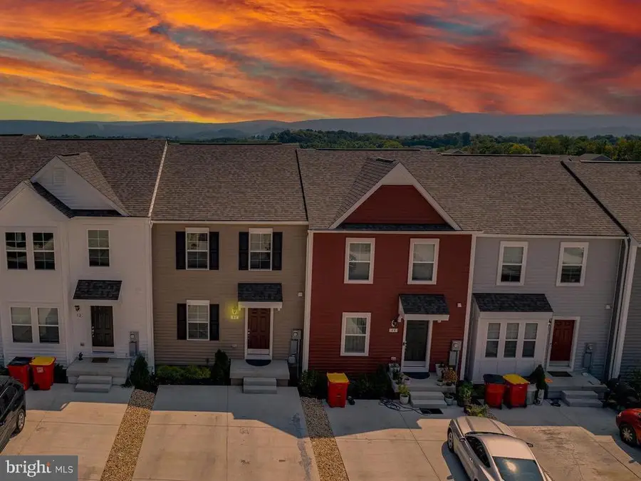 44 Orchard Green Dr, Charles Town, WV 25414 - #2