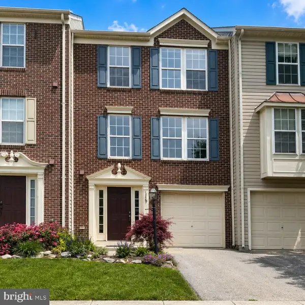 1229 Mare St, RANSON, WV 25438