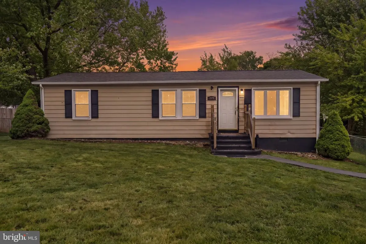 223 Marie Dr, Charles Town, WV 25414 - #1