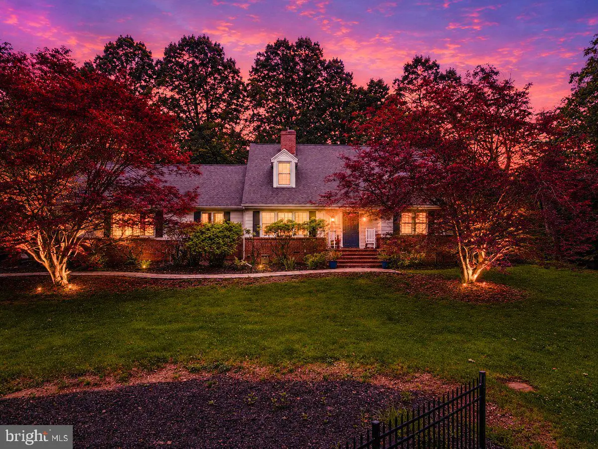 4992 Scrabble Rd, Shepherdstown, WV 25443 - #1