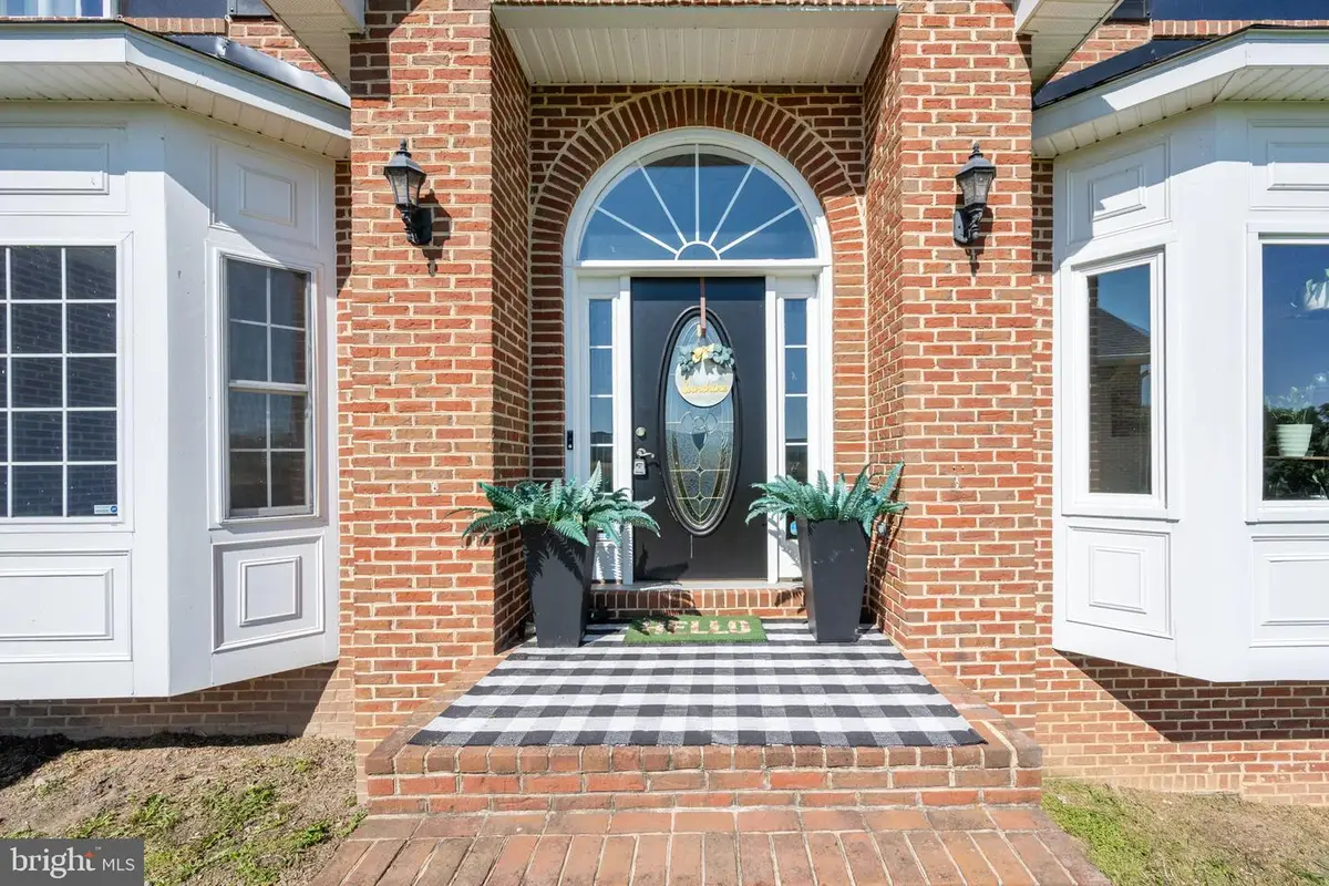 3535 Kabletown Rd, Charles Town, WV 25414 - #1
