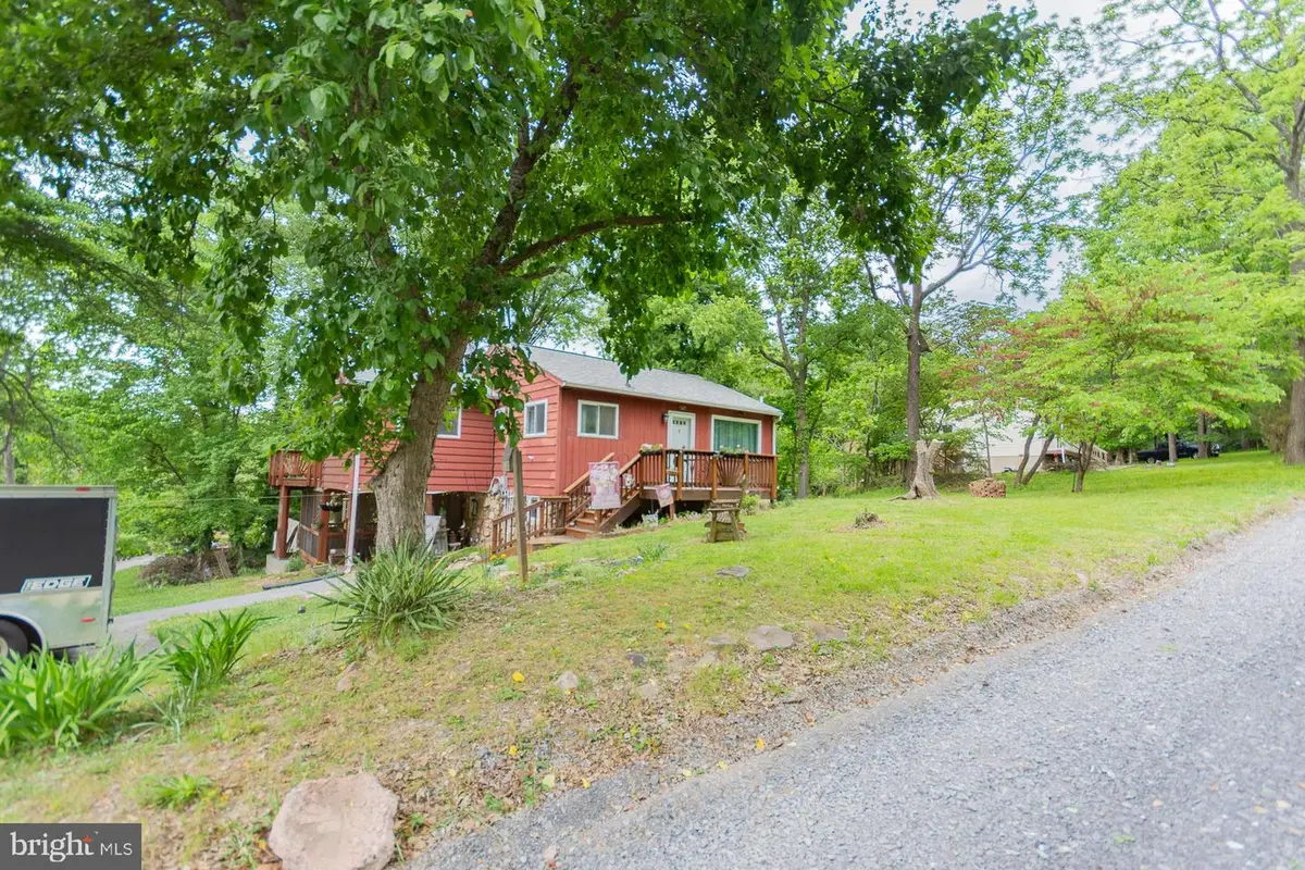 475 Gray Fox Rd, Harpers Ferry, WV 25425 - #1