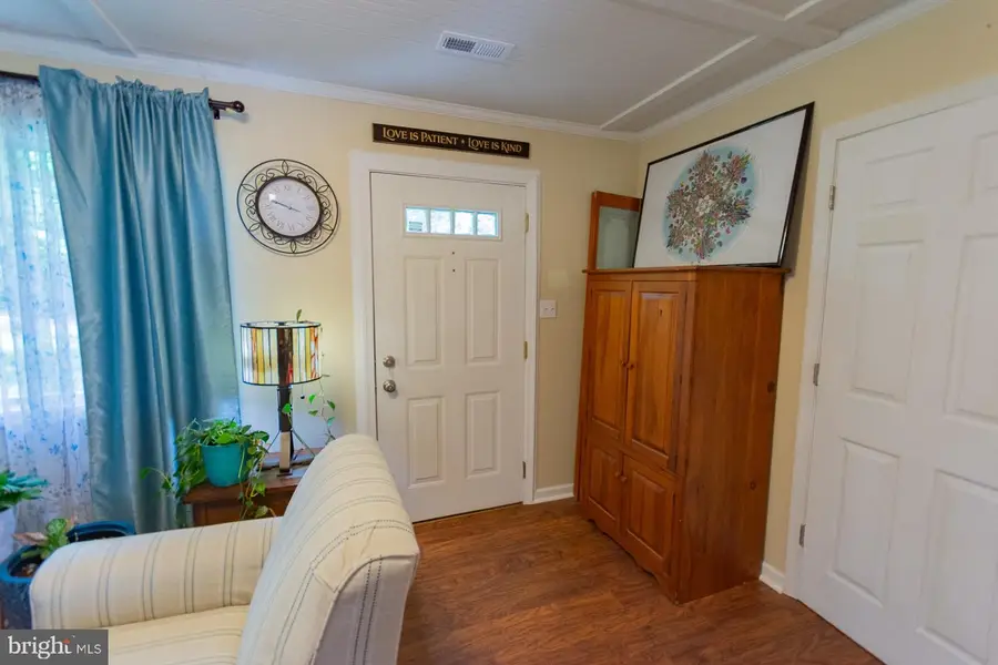 475 Gray Fox Rd, Harpers Ferry, WV 25425 - #3