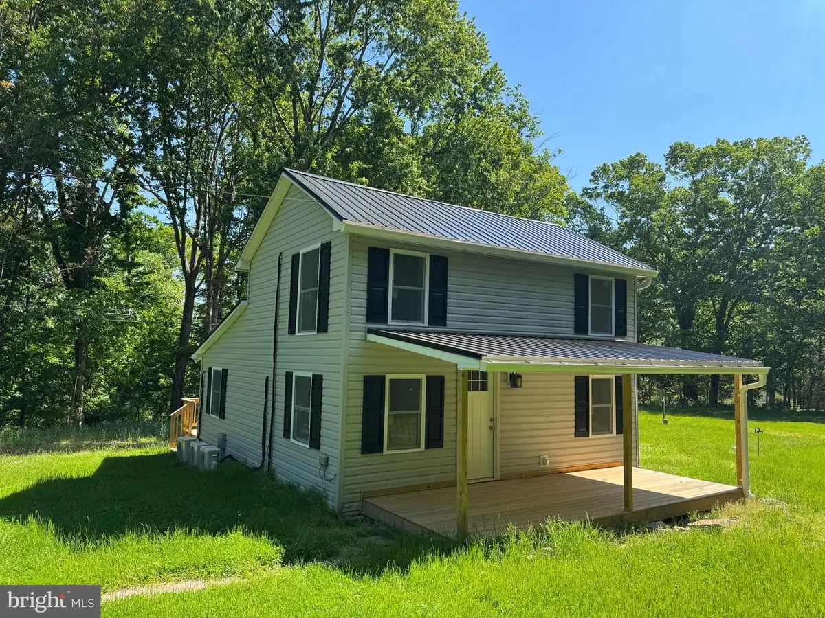 65 Dillow Ln, Harpers Ferry, WV 25425 - #1