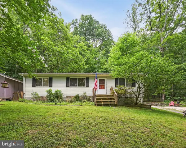 43 Tulip Ct, HARPERS FERRY, WV 25425