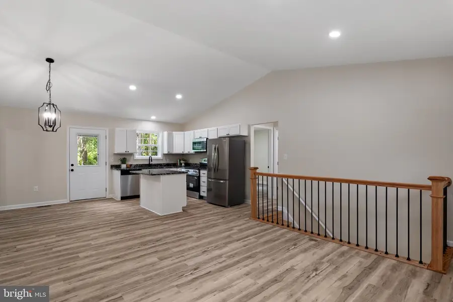 358 Dawn Ln, Harpers Ferry, WV 25425 - #2