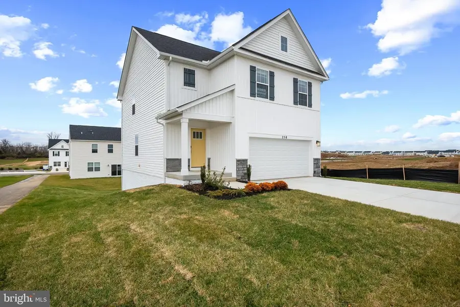 237 Eclipse St, Charles Town, WV 25414 - #2