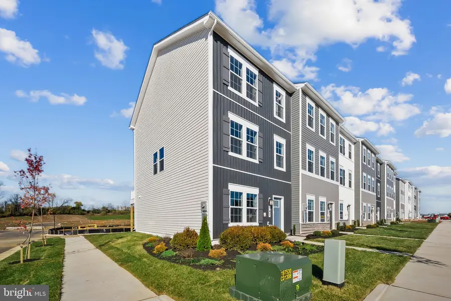 27 Aloma St, Charles Town, WV 25414 - #3