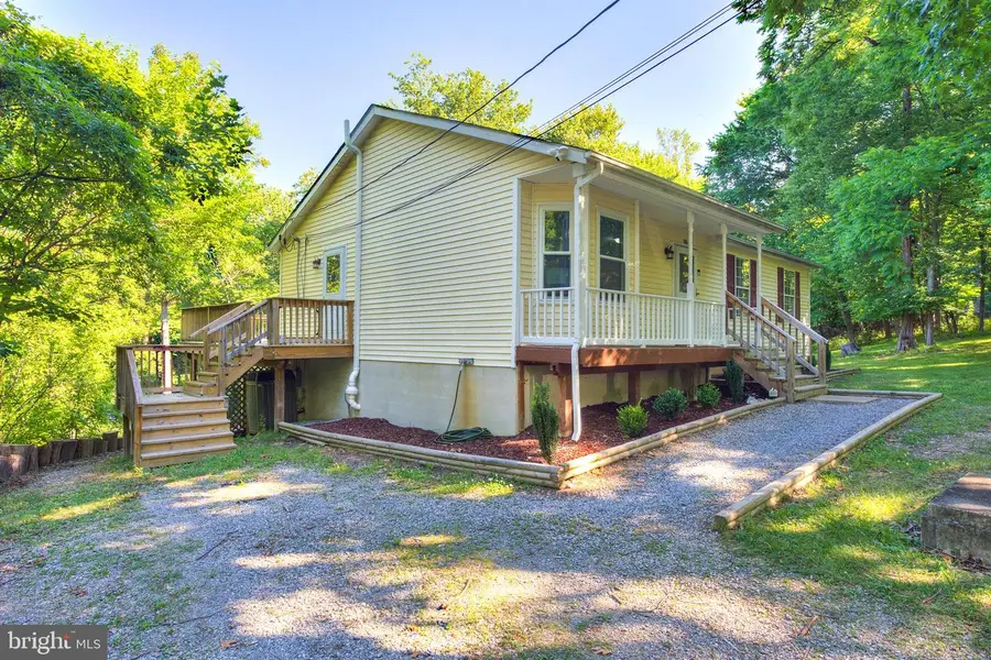 503 Gray Fox Rd, Harpers Ferry, WV 25425 - #2
