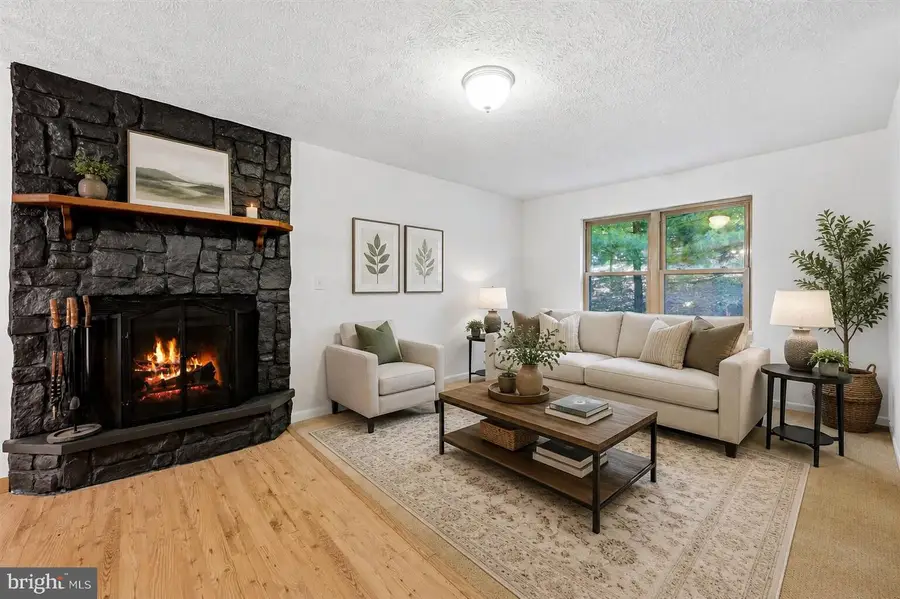 1025 Stone Ridge Rd, Harpers Ferry, WV 25425 - #3