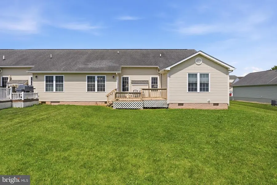 140 Peter Rabbit Dr, Ranson, WV 25438 - #2