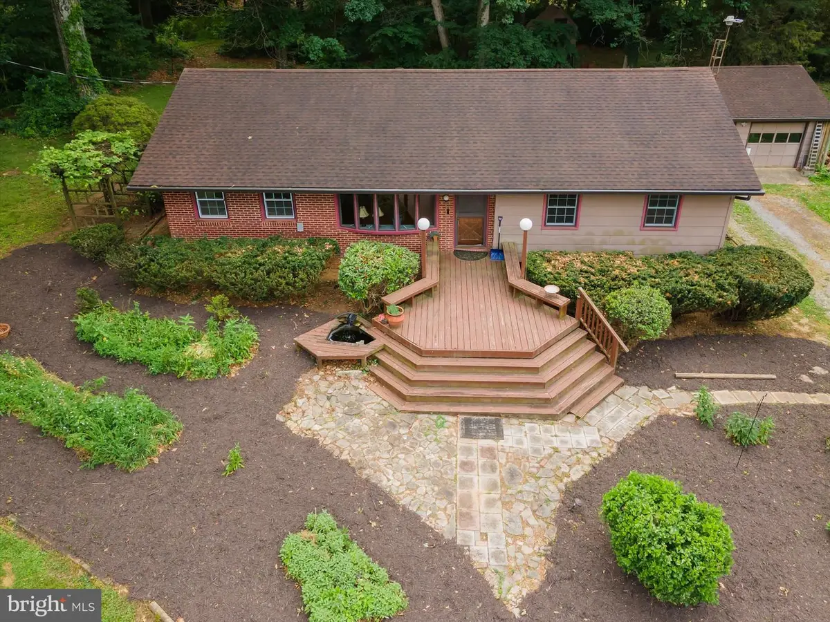561 Billmyer Mill Rd, Shepherdstown, WV 25443 - #1