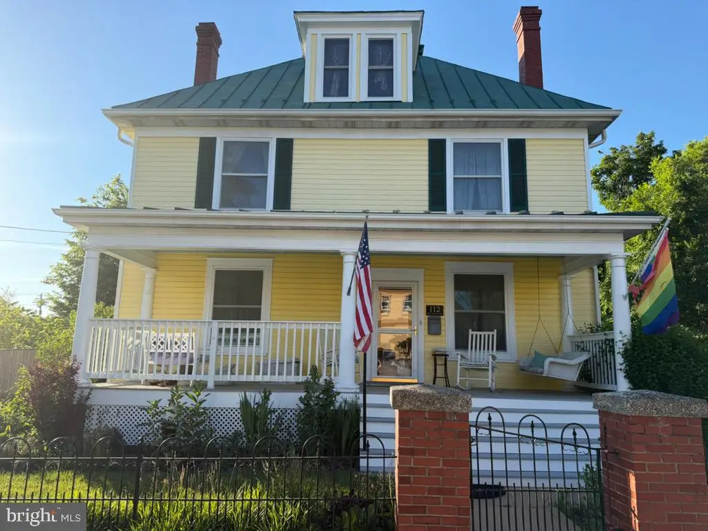 112 W 2nd Ave, Ranson, WV 25438 - #1